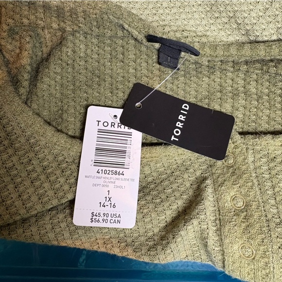 Torrid - Waffle Snap Henley Long Sleeve Tee - Picture 3 of 6